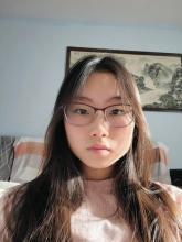 Stephanie's Headshot