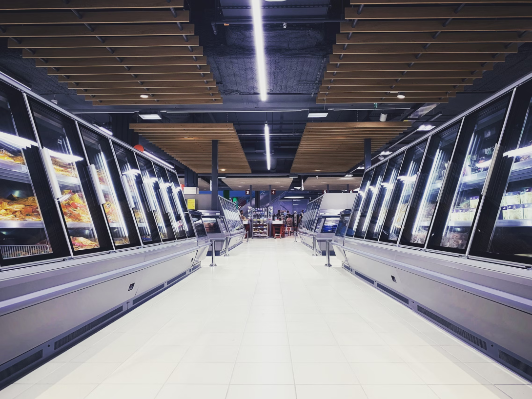 Frozen food aisle. Image courtesy of Unsplash